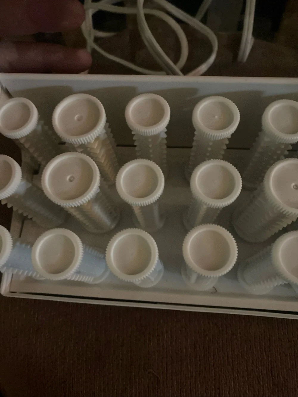 Vintage White Hot Roller Set with Clear Storage Case